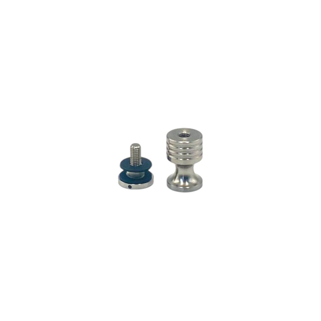 One-Sided Pull Knob